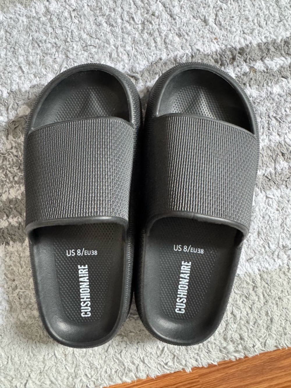 Cushionaire Women's Black Slide Sandals - US 8 / EU 38